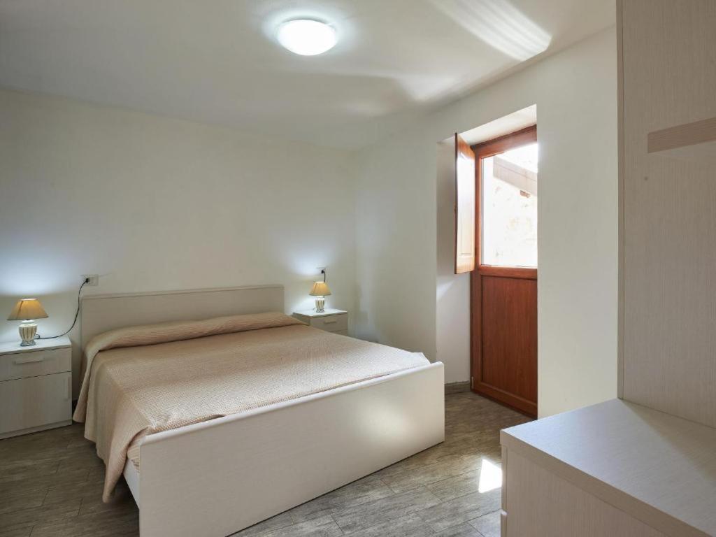 Rustico Maria Apartment Vercana ภายนอก รูปภาพ