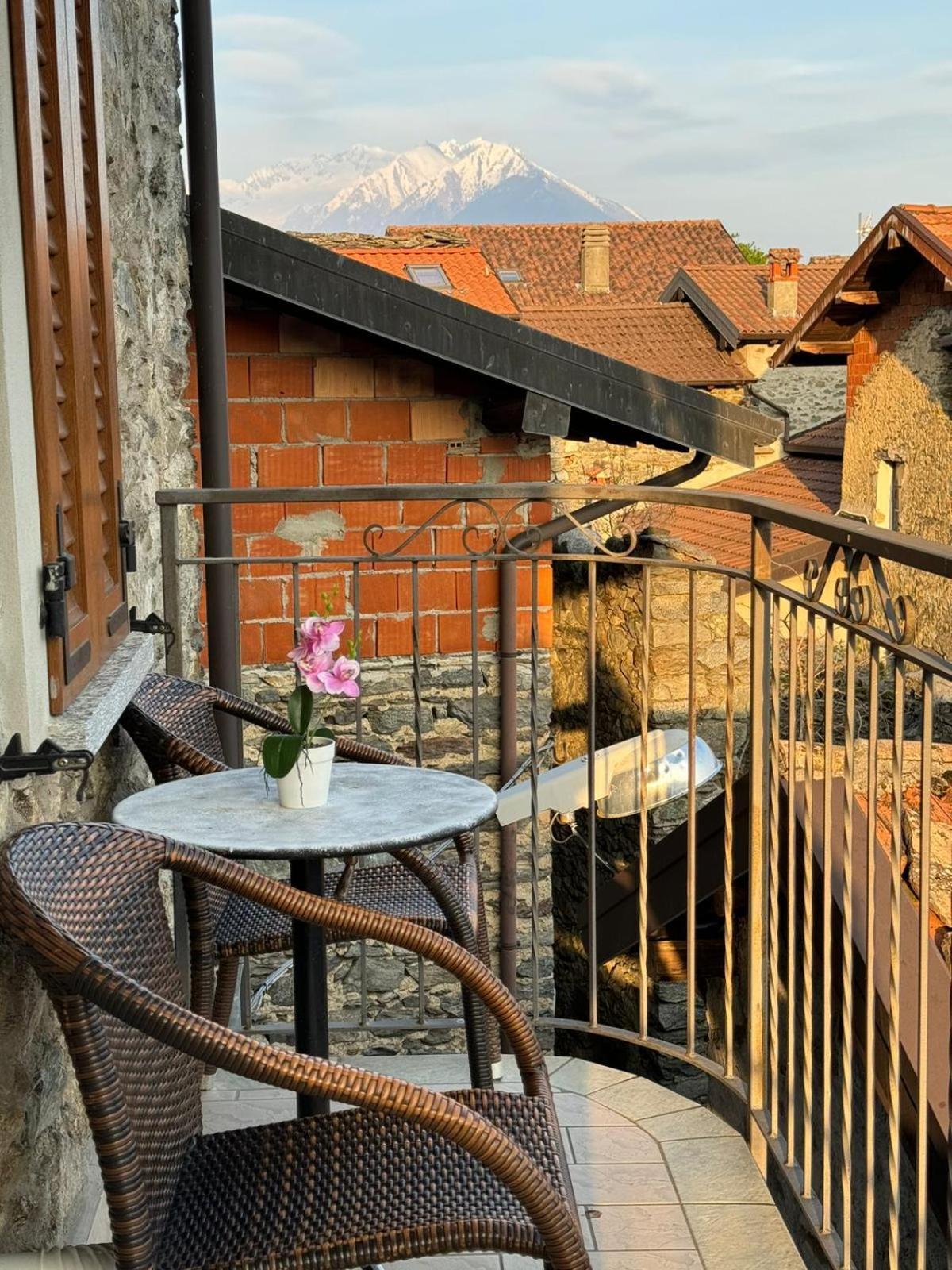 Rustico Maria Apartment Vercana ภายนอก รูปภาพ